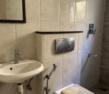 Nungambakkam Apartment | Aac
