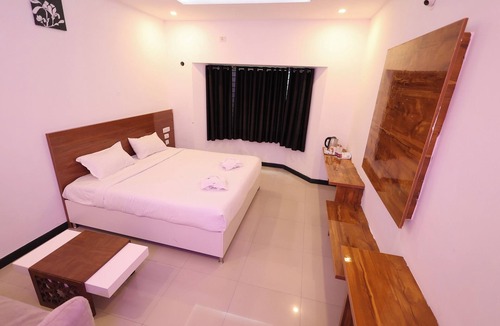 Manchanabele Hotel | Aaditya Greens Near Nelaguli Panchyat Office