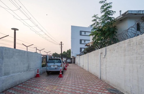 Coimbatore Apartment | AAFIYA LAKEVIEW APARTMENTS