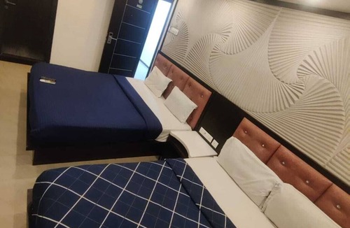 Triplicane Hotel | Aayush Residency