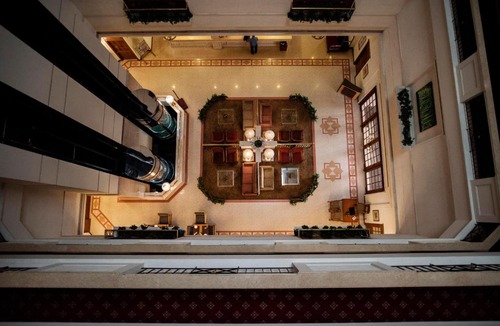Shenoys Hotel | Abad Atrium