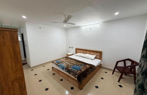 Sulthan Bathery Hotel | ABS Residency, Wayanad- Sulthan Bathery
