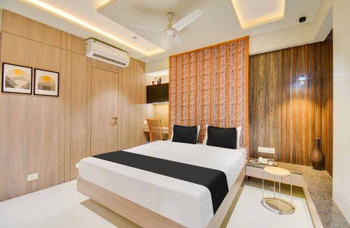 Aundh Hotel | Abssolute Homtel - Rooms and Suites
