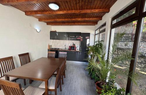 Horezu Apartment | Accommodation Casa Luca