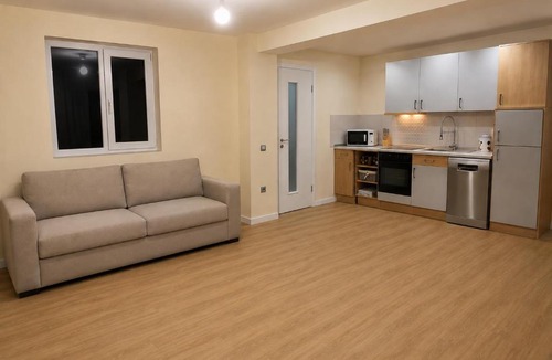 Apahida Apartment | Accomodation