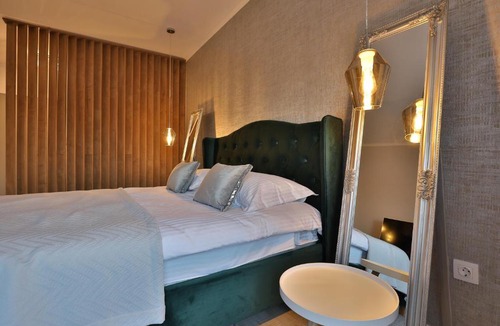 Brasov Apartment | Ada Luxury B46