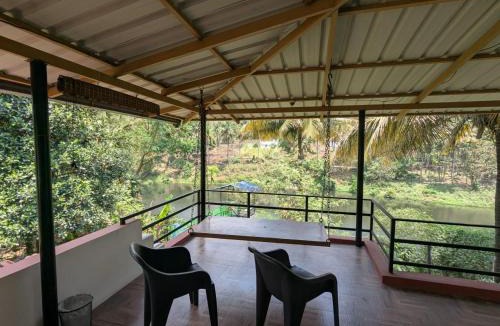 Mannarkkad House | Adan Paradise Riverview Homestay