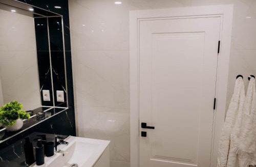 Radauti Apartment | Adroit Rădăuți