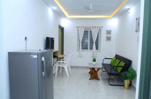 Chennai Apartment | Aeroview Homestay Near Chennai Airport and Rela Hospital
