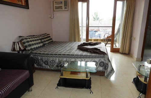 Sainagar Apartment | AF-6 Candolim with shared pool