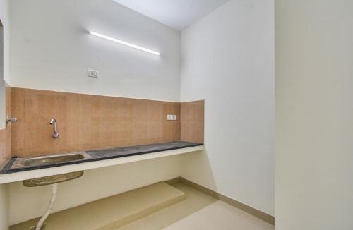 Irungattukottai Hotel | AG Ashok Residency