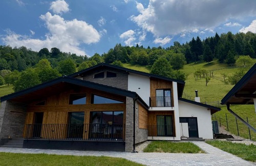 Moieciu Ski Chalet | Akacia Chalet