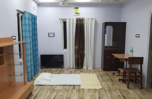 Sangli House | AKSHAY HOME STAY COMFORT