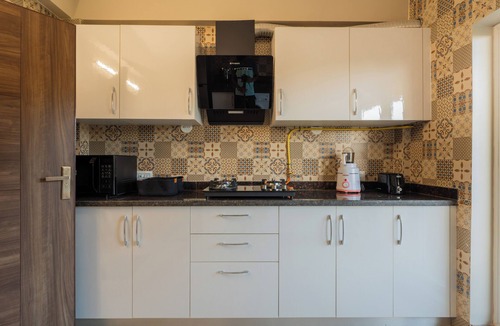 Sainagar Villa | Alaya Stays 3BHK Veera Marina Penthouse