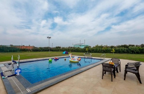 Bansur Villa | Alaya Stays Anantara 3 BHK Farmhouse