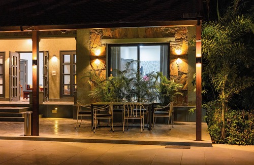 Sohna Villa | Alaya Stays Aravale Farm 4BHK Petfrndly