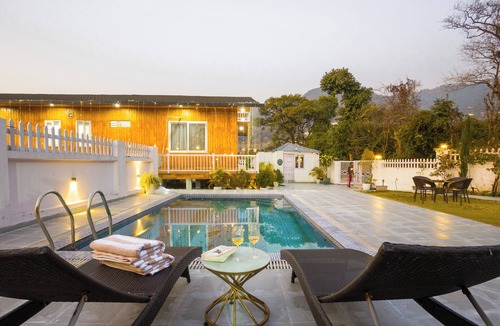 Bullawala Villa | Alaya Stays Baramasa 3 BHK Hill Retreat