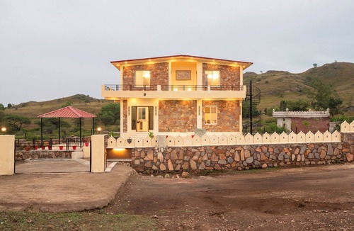 Gogunda Villa | Alaya stays Colonel Retreat 3 BHK