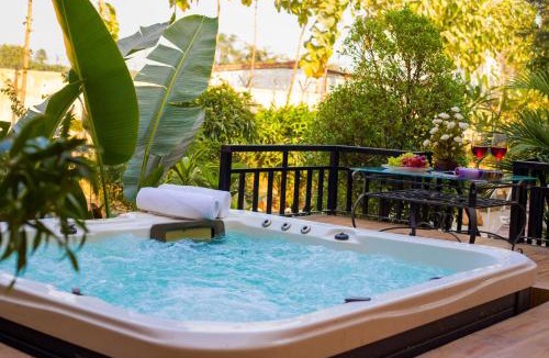 Palwal Villa | Alaya Stays Dacha 3 BHK Villa with Jacuzzi & Outdoor Bar
