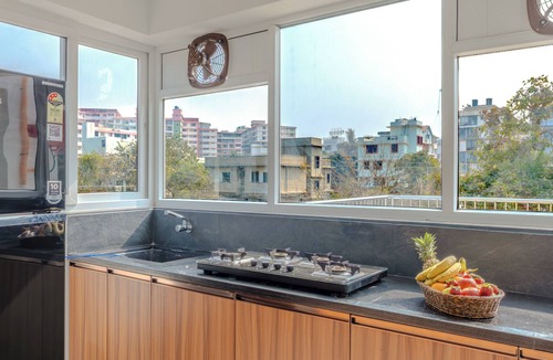 Chicalim Hotel | Alaya Stays Midpoint UNO 1 Room Suites