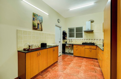 Vijaya Bank Layout Villa | Alaya Stays Saffron Breeze 4 BHK Apt