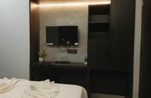 Kochi Hotel | Aleida Residency
