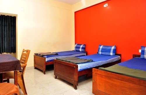 Sulthan Bathery Hotel | Alfa Tourist Home, Batheri