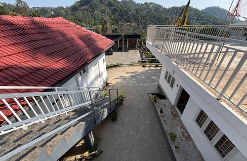 Devikolam House | Aloha Homestay Munnar