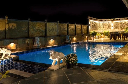 Udaipur Villa | Aloukik Villa