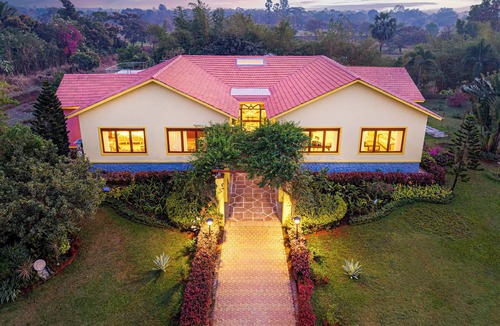 Awas Villa | amã Stays & Trails Nine Palms, Alibag