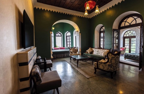 The Mall Road Resort | Amã Stays & Trails Terrance Hall , Mussoorie