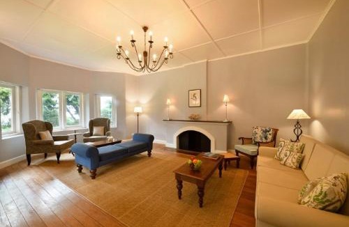 Munnar Villa | Ama Stays and Trails Tea Estate Bungalows , Munnar