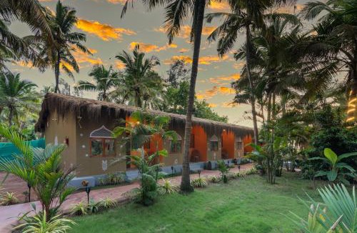 Ashvem Hotel | Amadi Beach Front Resort