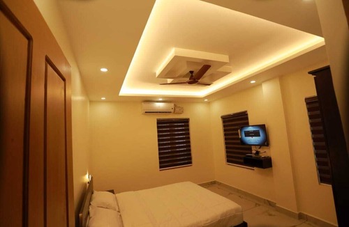Thodupuzha Hotel | Aman Residency