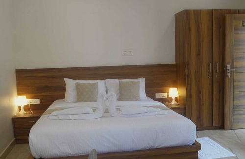 Mavalli Hotel | Amani Beach Homestay