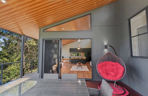 Eatons Hill Cottage | Amara Grove - Come Home to Calm. Peaceful stay in a cottage closer to nature.