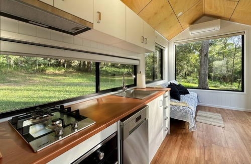 Lake Macdonald House | Amaroo Tiny Home Sanctuary - the perfect blend of wilderness and luxury