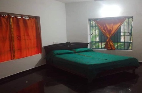 Edava Bed & Breakfast | AMBER ROOM - DREAM TURTLE