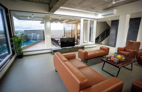 Alwand Hotel | Amber Villa By Spandan Holiday Homes