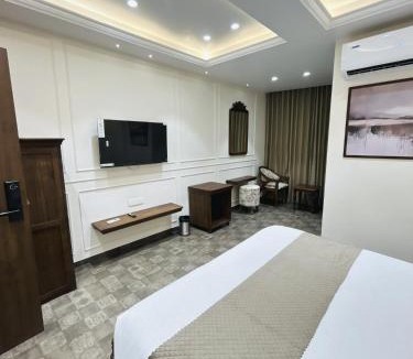 Ahmedabad Hotel | Amico Inn