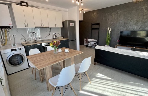 Iasi Apartment | AmurResidence 4Relax private-Sauna family 3 rooms, free parking