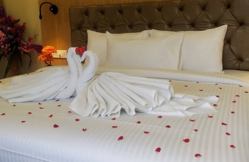 Tiruchirappalli Hotel | Amutham Residency