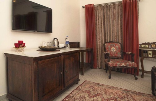 Udaipur House | Anagha Homestay Home Away From Home