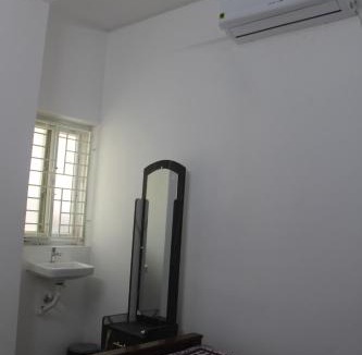 Tiruchendur Cabin | Anand Classic