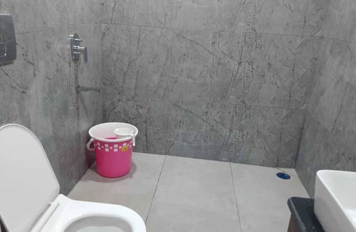 Amalapuram Hotel | Anand Vihar Hotel