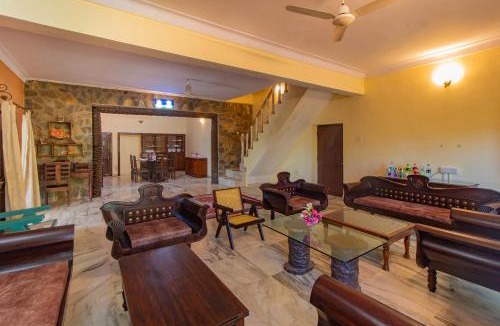 Abu Road House | Anandmai Rohet House Mount Abu