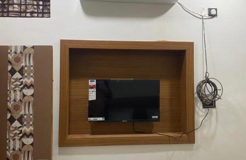 Gondia Apartment | Anant Shree Guest House Ac Room With Free Wifi Hotel Gondia