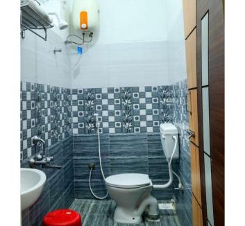 Chidambaram Cabin | Anbu Grand Inn