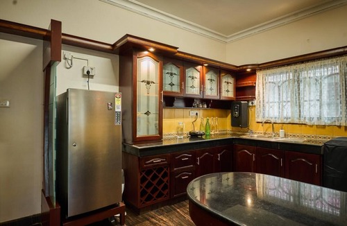 Ernakulam South Villa | Anjaneyam 4BHK Heritage Villa - Near Marine Drive
