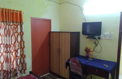Trivandrum Technopark Hotel | Anju home for Tourists